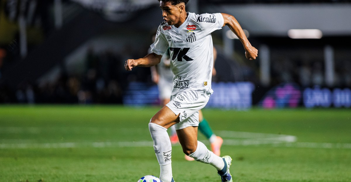 DONE DEAL: Tottenham announce signing of Souza from Santos