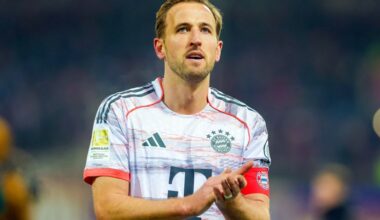 FC Bayern smashed Wolfsburg 8-1