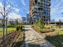 Daylight, ultrawide cameras: Honor Magic8 Pro - 12mm, f/2.0, ISO 50, 1/1200s (4032x3024px) - Honor Magic8 Pro vs. Oppo Find X9 Pro vs. vivo X300 Pro