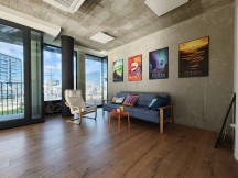 Daylight, ultrawide cameras: Oppo Find X9 Pro - 15mm, f/2.0, ISO 200, 1/100s (4096x3072px) - Honor Magic8 Pro vs. Oppo Find X9 Pro vs. vivo X300 Pro