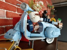 Daylight, main cameras, 1x: Oppo Find X9 Pro - 23mm, f/1.5, ISO 640, 1/100s (4096x3072px) - Honor Magic8 Pro vs. Oppo Find X9 Pro vs. vivo X300 Pro