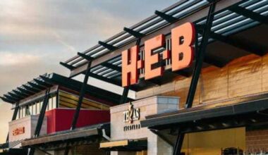 New H-E-B store in Forney delays opening due to winter blast