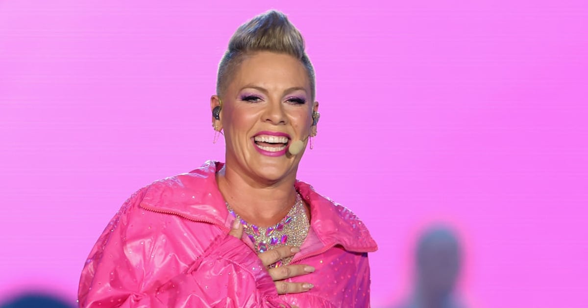 Pink hospitalized, said she’s ‘leaving behind all of my hurt’ to start new year – WHIO TV 7 and WHIO Radio