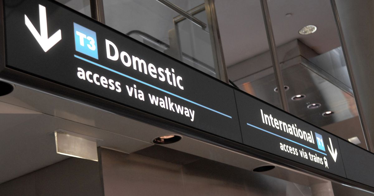 ATO looking to bar tax dodgers from leaving the country in bid to lower $50 billion debt