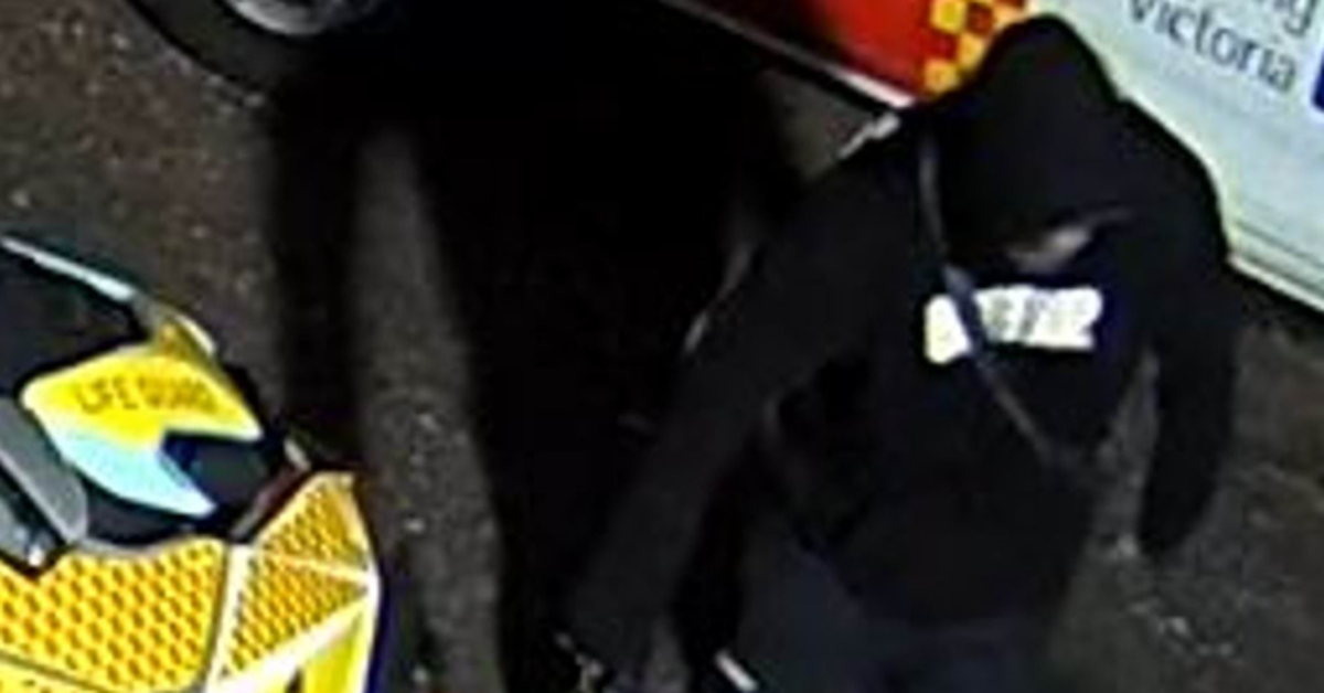 Thieves steal lifeguard jet skis from waterfront yard