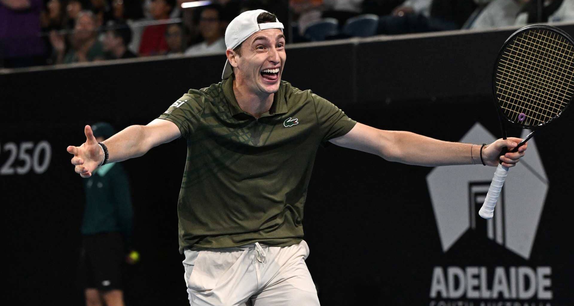 Ugo Humbert denies top seed Alejandro Davidovich Fokina in Adelaide SF thriller | ATP Tour