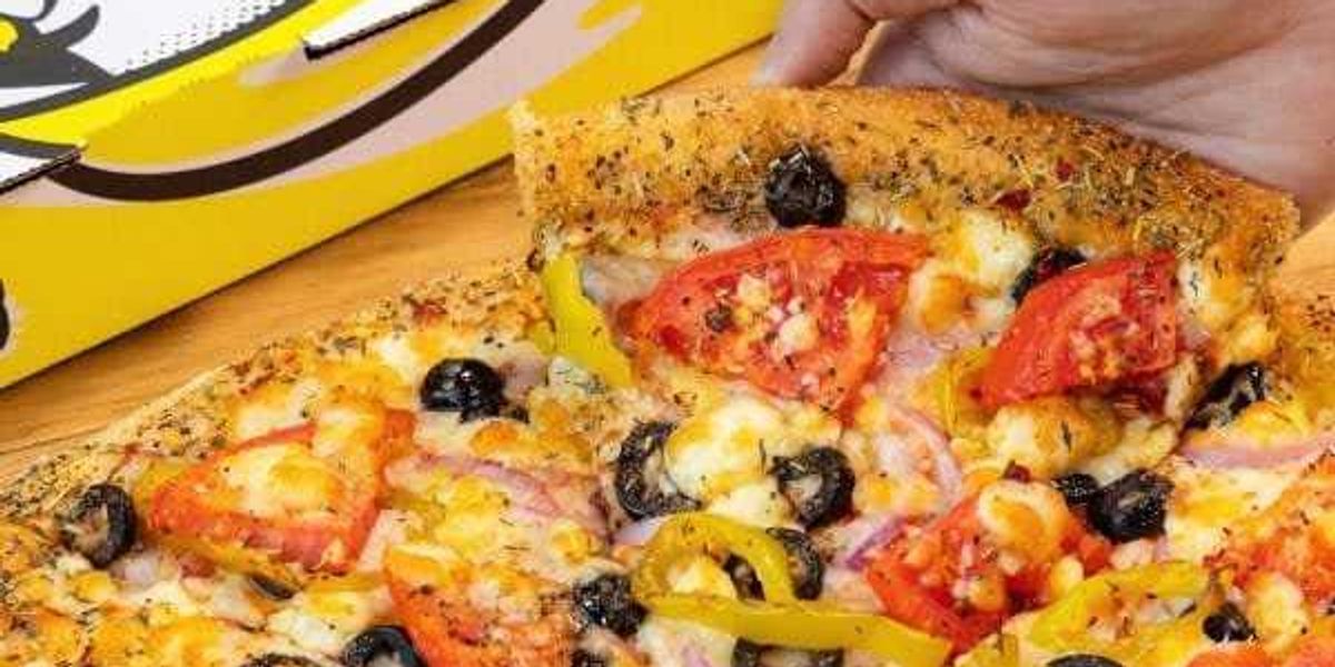 Hungry Howie's pizza shop arrives in Fort Worth gas station