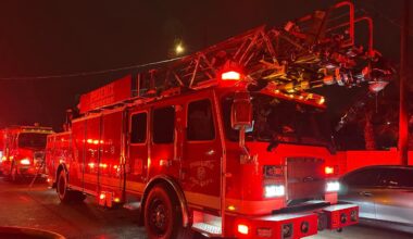 Officer, tenants hospitalized after Phoenix apartment fire