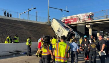 Midtown-area crash pushes Houston METRO bus from overpass onto Highway 69