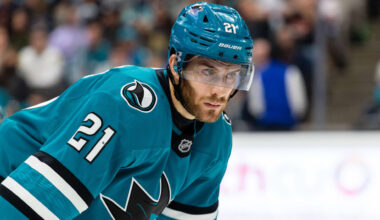 Wennberg signs 3-year, $18 million contract with Sharks