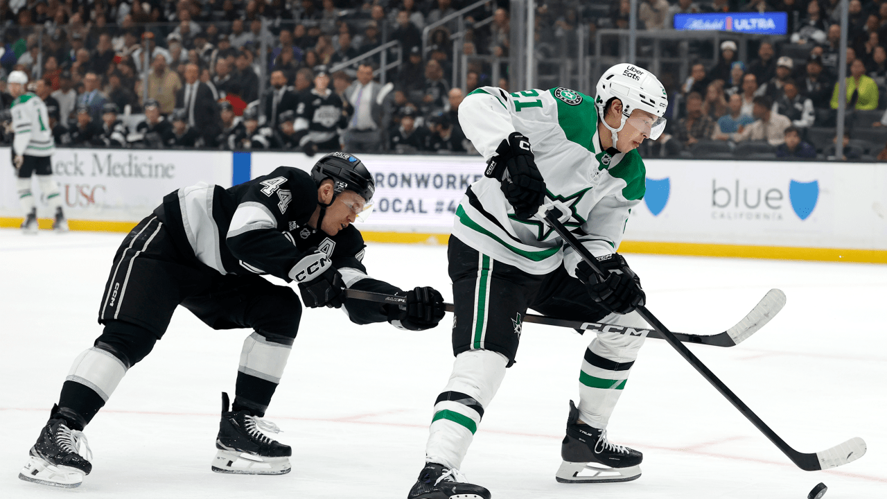 Robertson scores go-ahead goal late in 3rd, Stars edge Kings