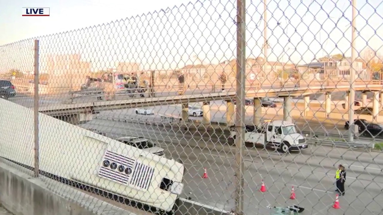 Crash pushes Houston METRO bus off overpass