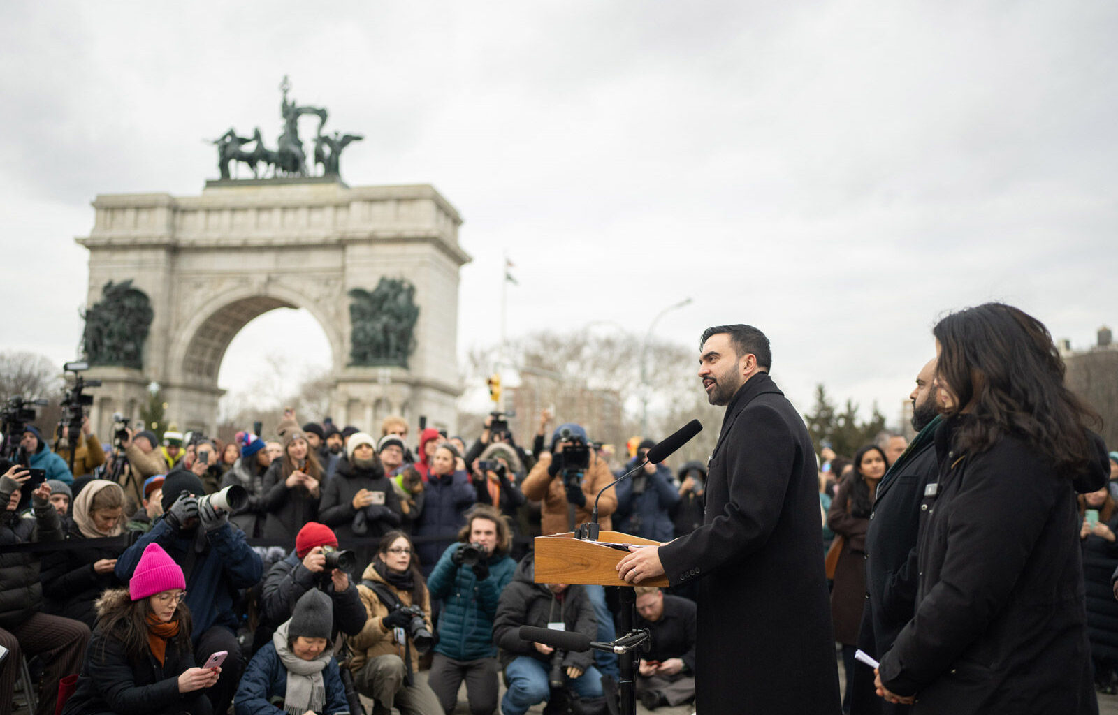 Mayor Picks Valdivia as NYC Taxi Commission Chair