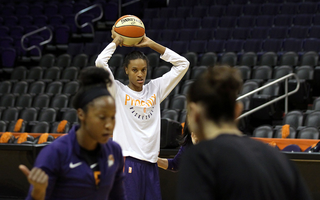 DeWanna Bonner’s rumored interest in the Phoenix Mercury gaining steam
