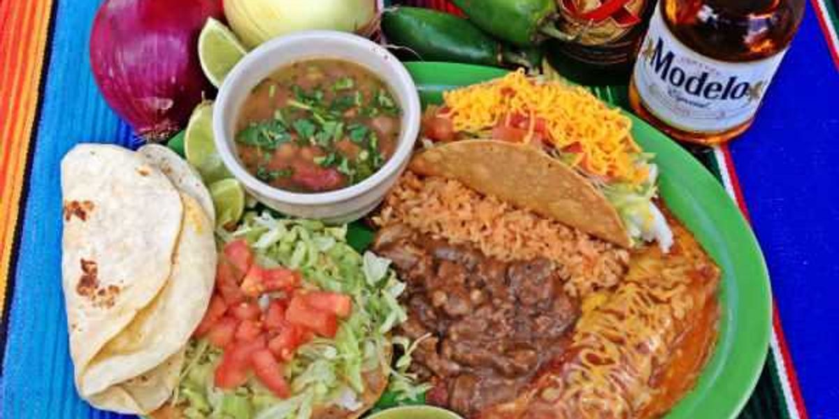 Miguelito's San Antonio restaurant locked out & more top news