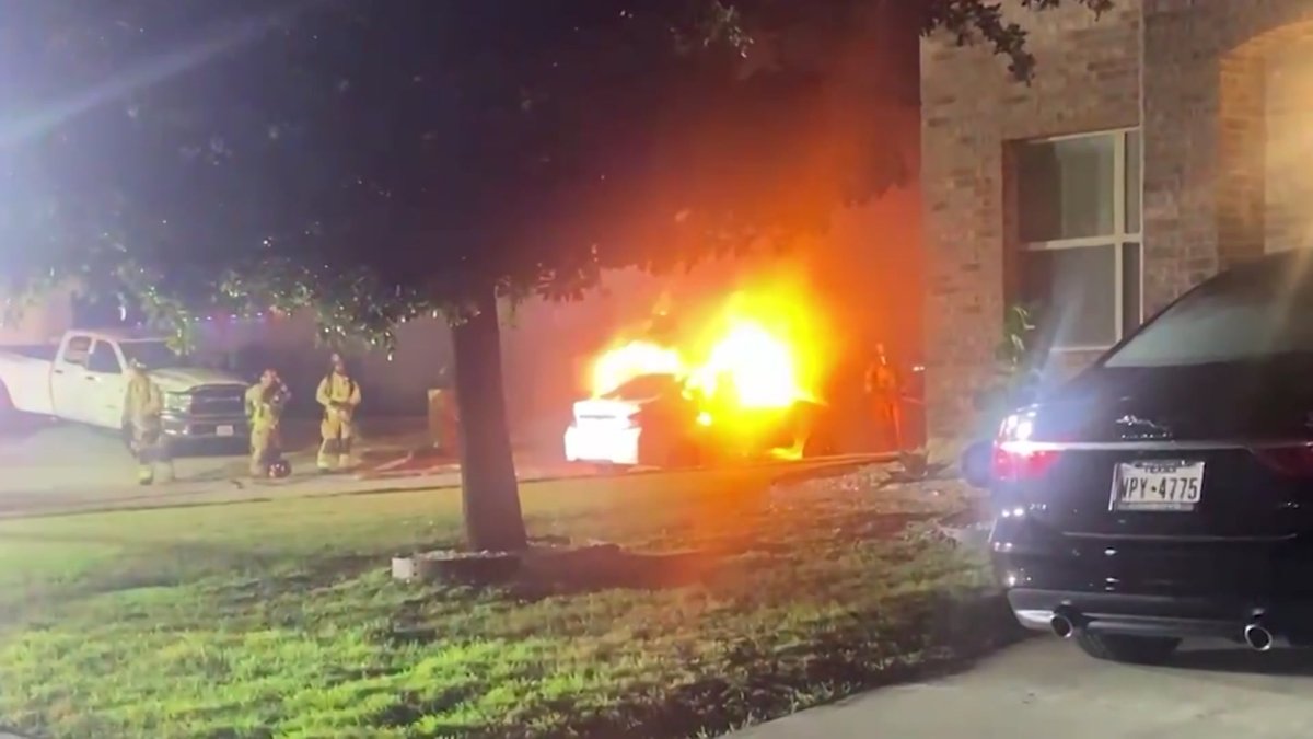 Teen accused of setting cars on fire in Fort Worth – NBC 5 Dallas-Fort Worth