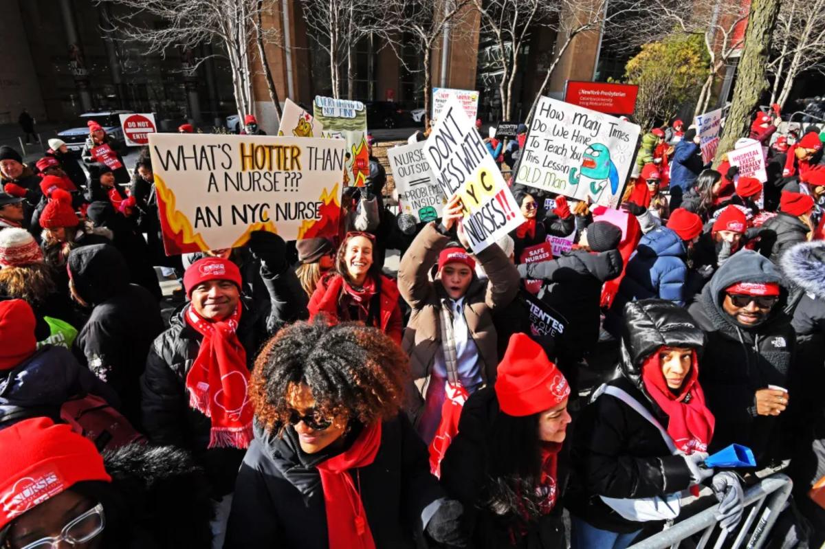 Largest nurses strike in NYC history reaches 2nd week as both sides dig heels in: 'Fight till the very end'