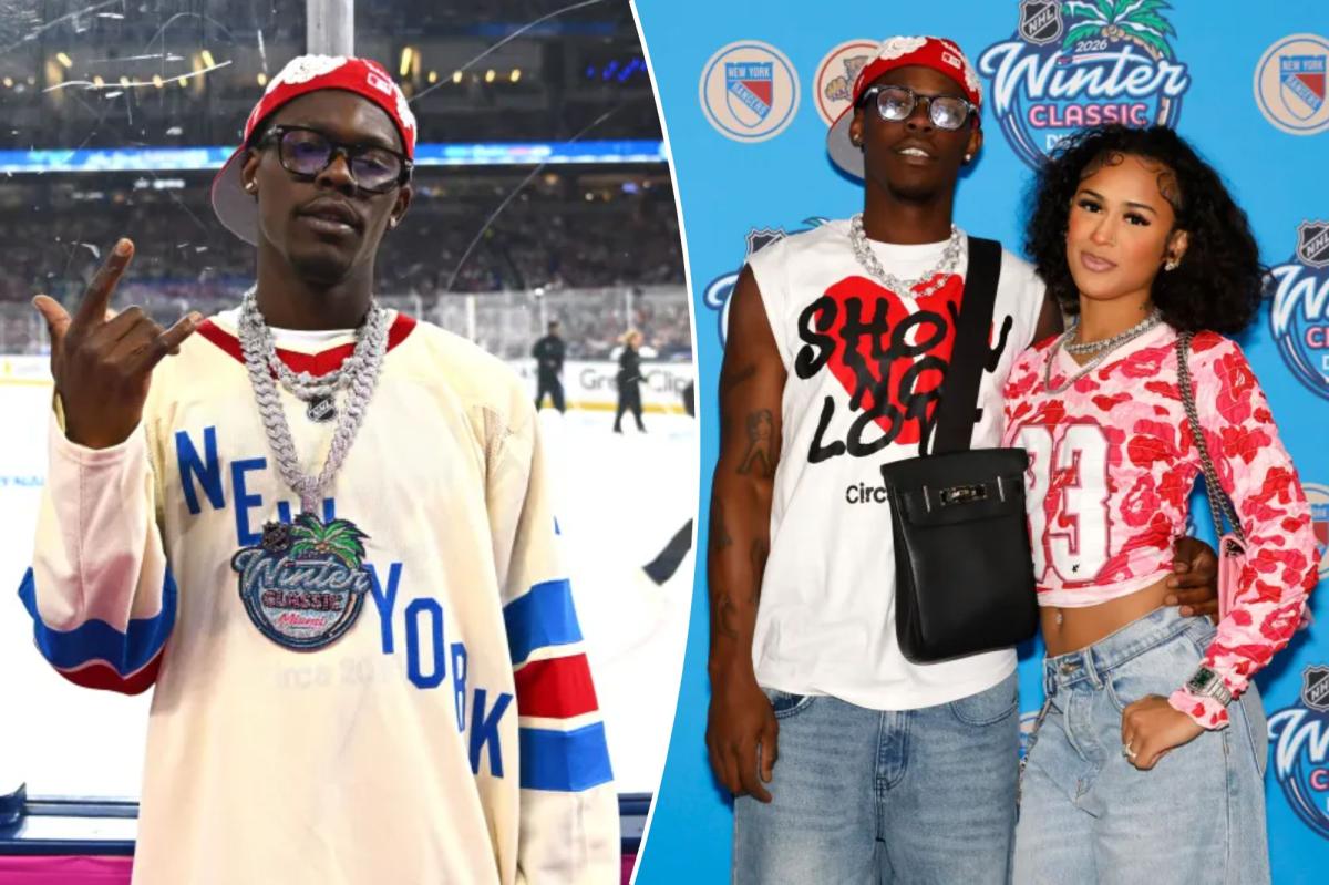 Jazz Chisholm Jr. supports Rangers at Winter Classic