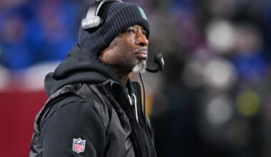 Jets are first NFL team to end season with zero interceptions