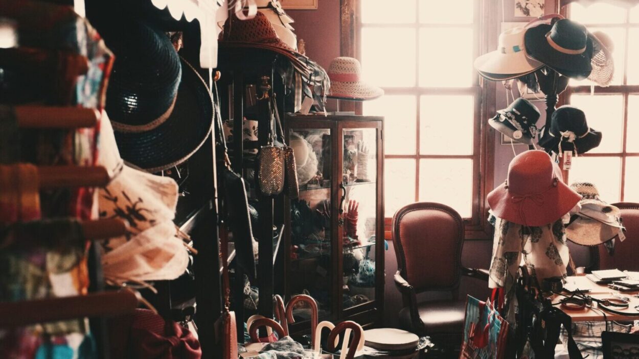 Few things set the tone better for a new year than an organized, clutter-free home and creating las...