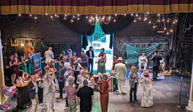 Plays & Players’ Improvised Rom-Com Is Back—and You, the Audience, Get to Decide the Outcome of the Love Story