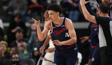 Clippers rookie Kobe Sanders steps in, scores career-high 20