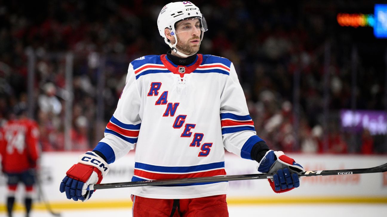 Sources: Rangers agree to trade Carson Soucy to Islanders
