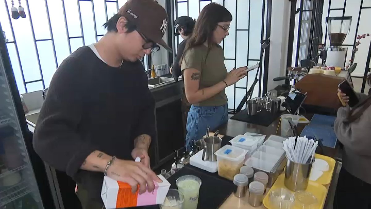 Long Beach cafe serves as ultimate ode to owner’s late girlfriend – NBC Los Angeles