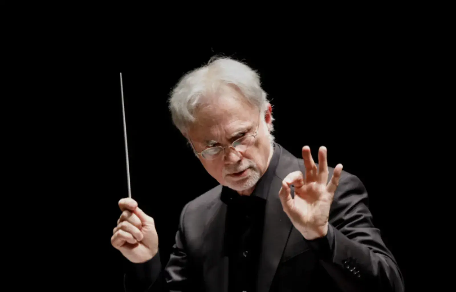 Los Angeles Philharmonic - Adams Olafsson and Copland