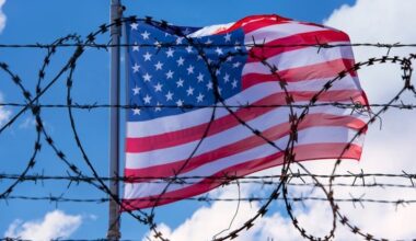 San Diego Sues Federal Government Over Razor Wire Fence At Border