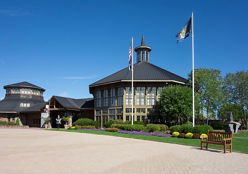 he Bethel Woods Center for the Arts on the historic site of the original Woodstock Music Festival. 