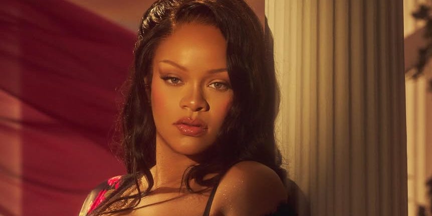 Rihanna Kicks Off Valentine’s Early With Romantic Lingerie Pics