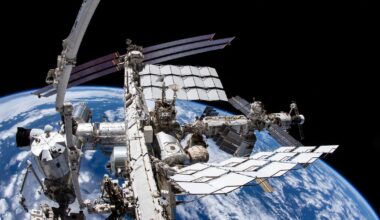 A SpaceX Dragon capsule just nudged the ISS to a record altitude