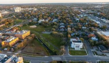 Aerial view of Springfield in Jacksonville, a top city for homebuyers.