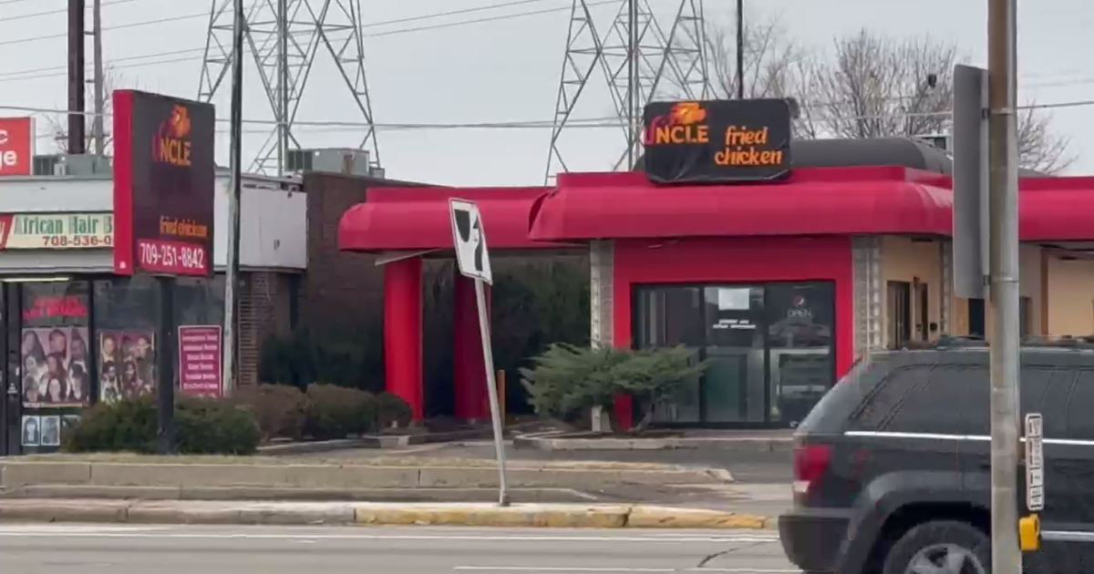 Chicago's Uncle Remus Saucy Fried Chicken takes issue with new restaurants with similar name