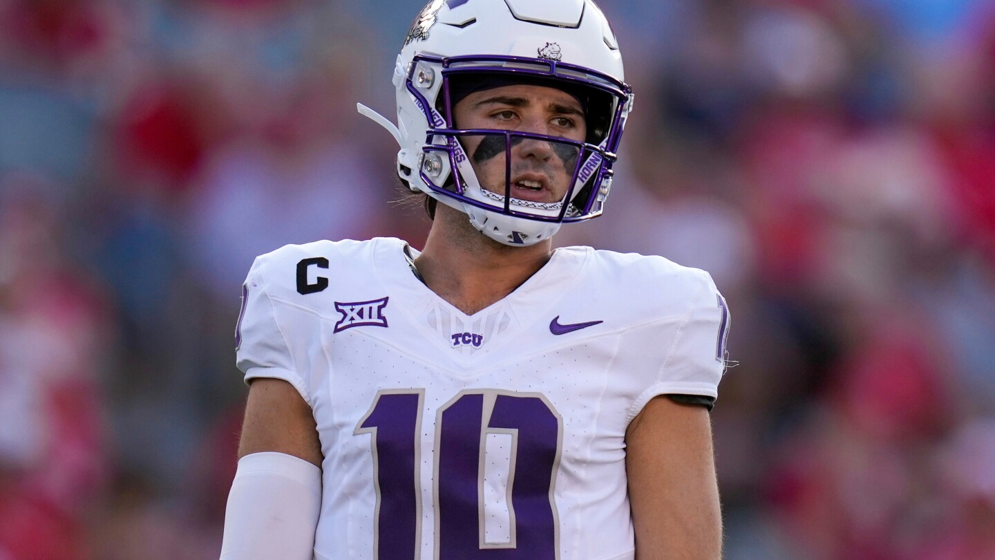 Former TCU quarterback headed to No. 1 Indiana, AP source says