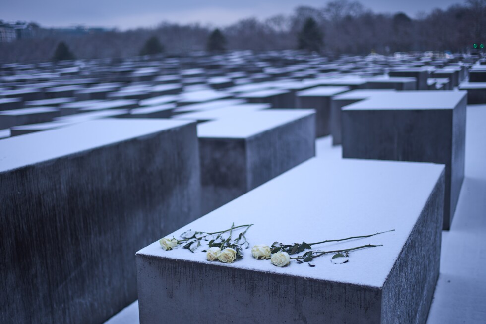 Events across Europe mark Holocaust Remembrance Day
