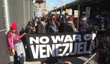 Protest outside New York jail where Maduro is held