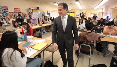 LAUSD students fall short of district academic goals, but improvements win praise