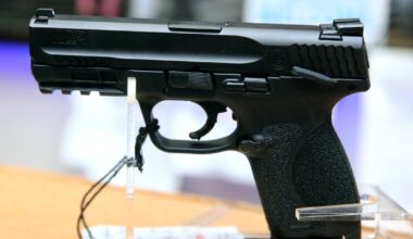 Supreme Court appears likely to strike down California law banning guns in stores and restaurants