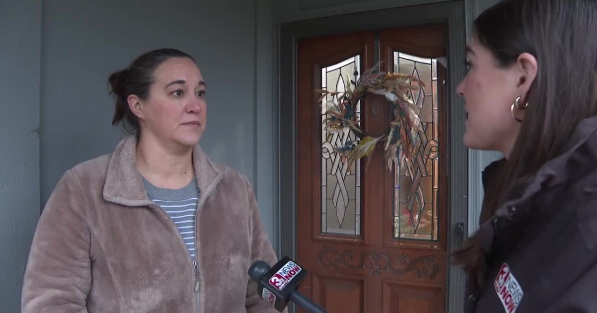 Two children struck by vehicles while crossing streets in Papillion, La Vista