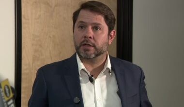 Gallego reacts to ICE shooting, addresses reports of possible Phoenix operations