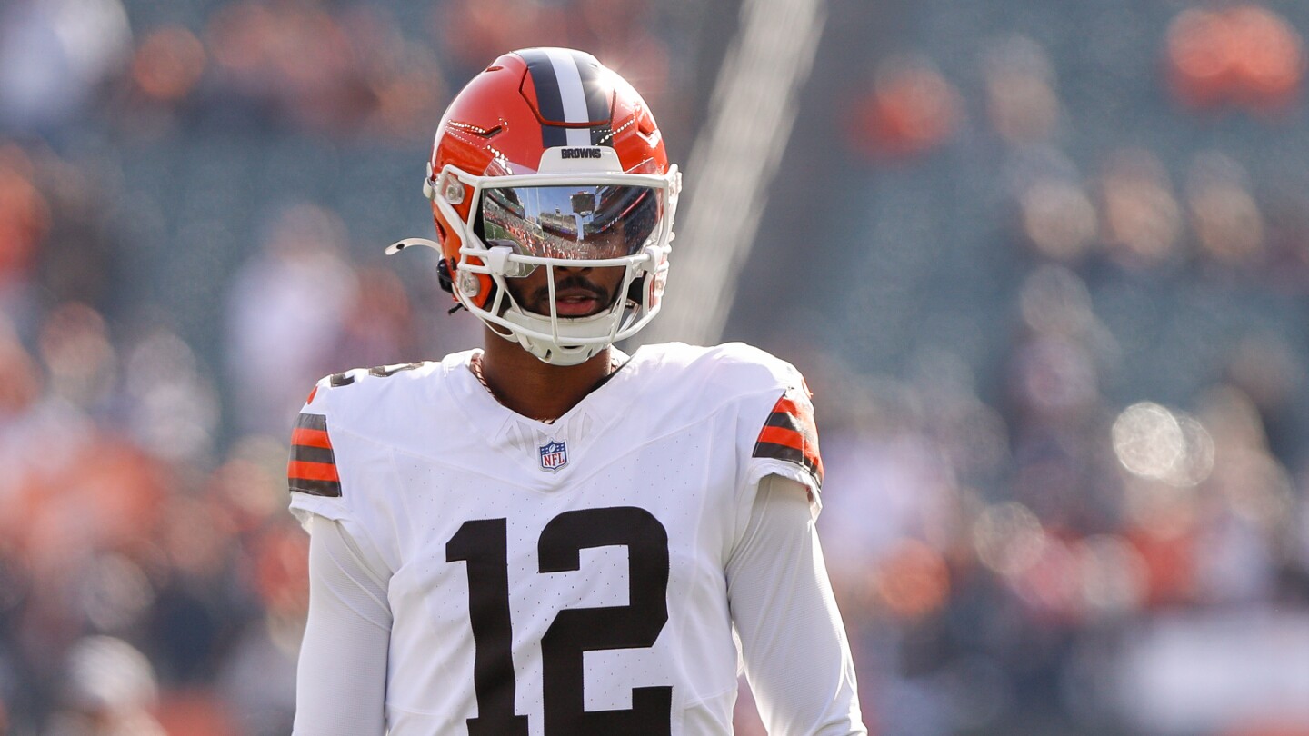 Shedeur Sanders: I'm confident I can be the starter, but it's not in my hands