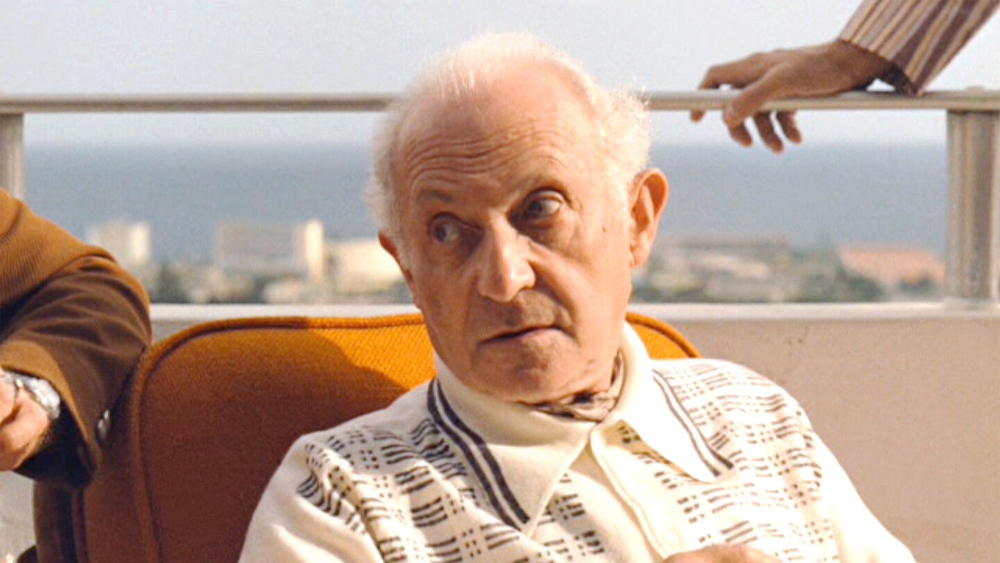 Another year, another massive turnover in NFL head coaches