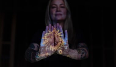 Amid wildfire grief, an LA-area resident sowed sunflowers and hope where her home once stood