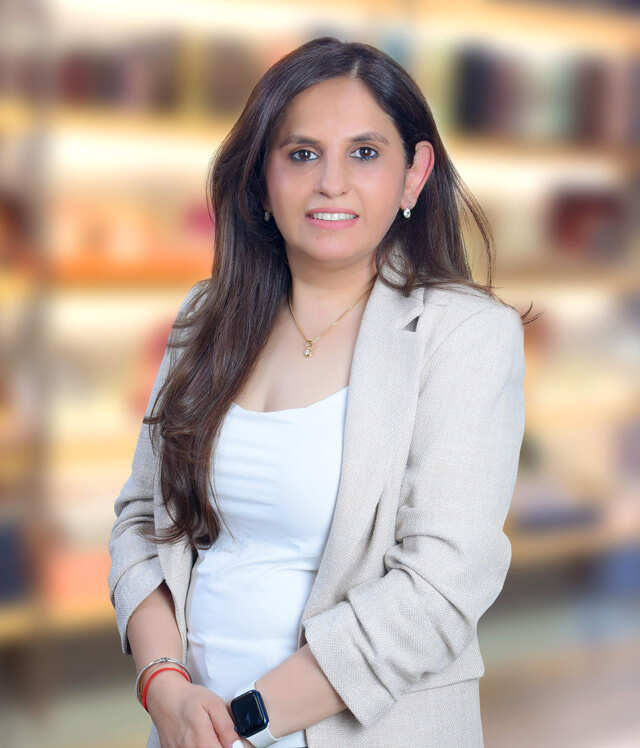 9. Pink Knots by Arushi Kathura