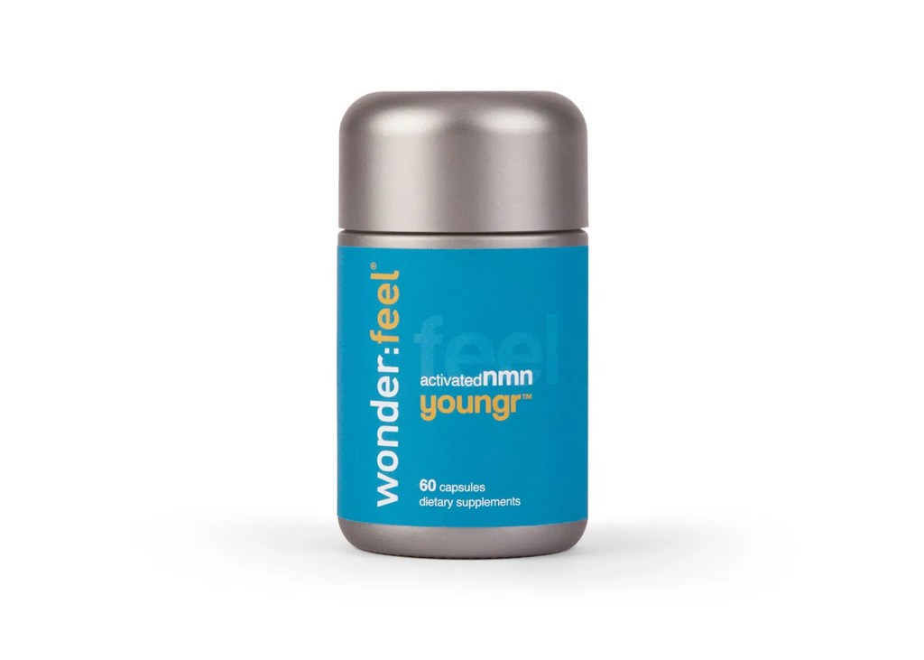 Wonderfeel Youngr NMN dietary supplement container.