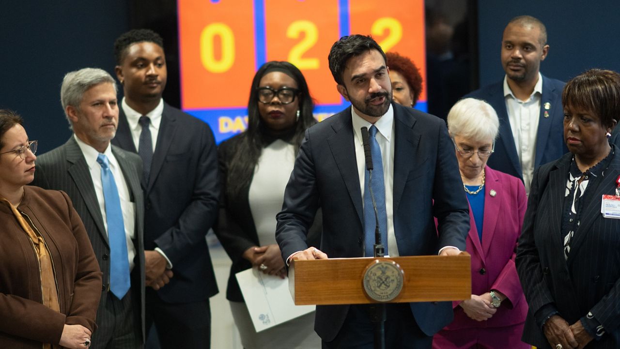 Mamdani readies for first major snowstorm of administration