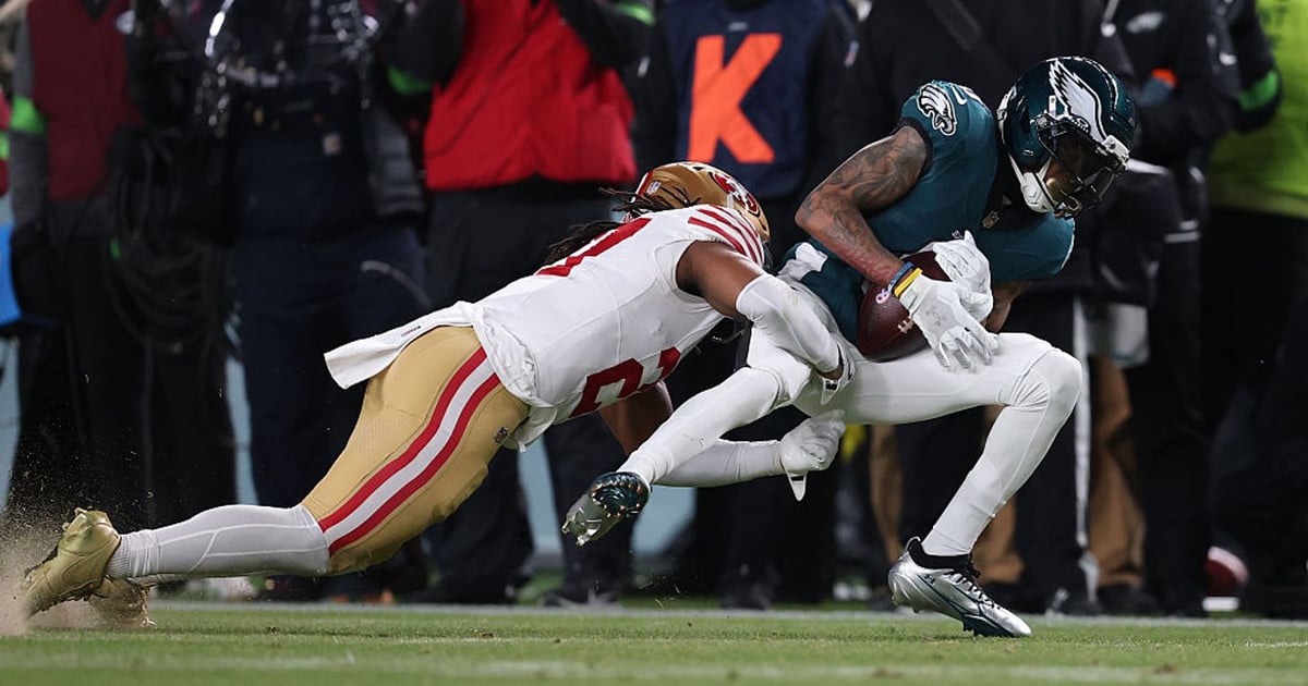 49ers vs. Eagles score, live updates: San Francisco trims deficit with FG, George Kittle leaves game with injury
