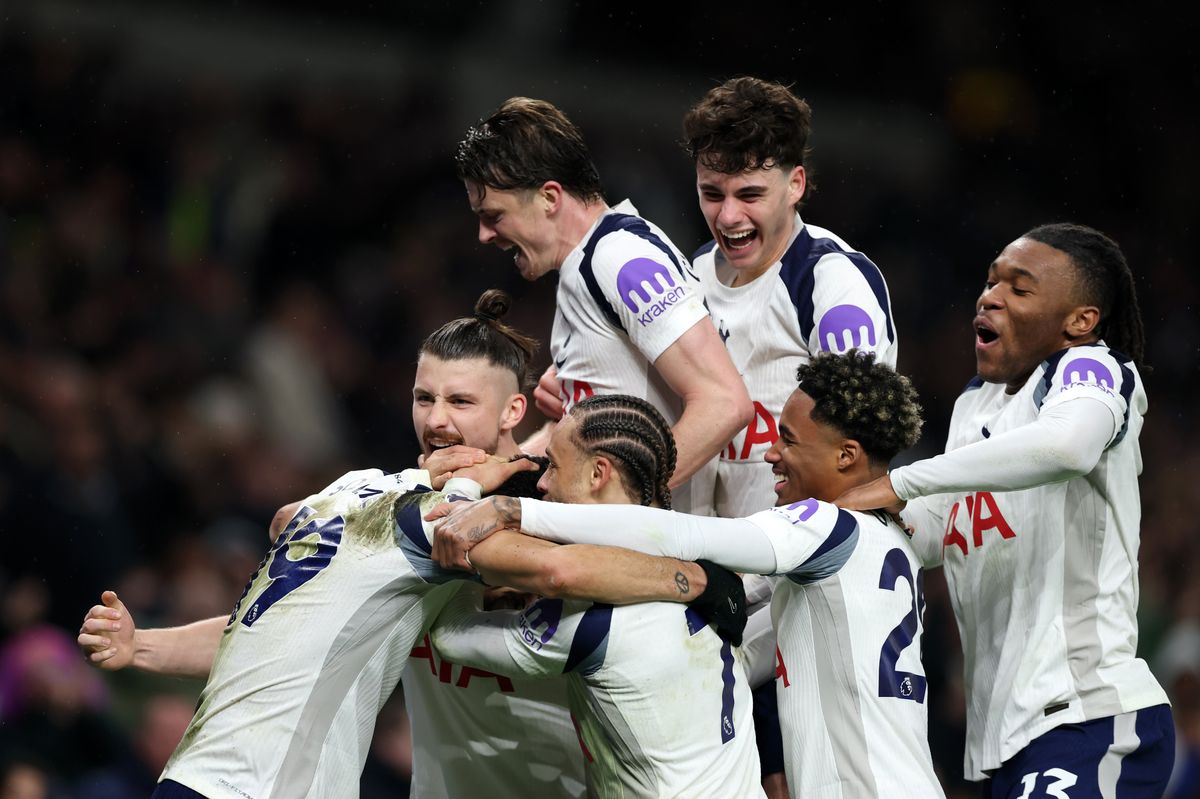 Dominic Solanke celebrates with his Tottenham teammates